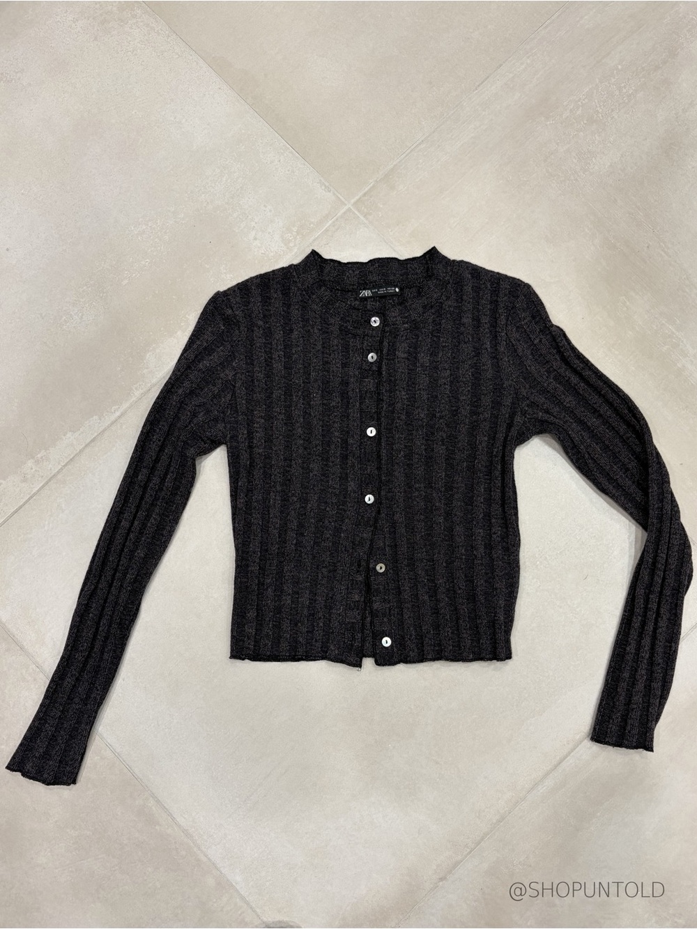 ZARA — RIBBED KNIT CARDIGAN — BLACK/PURPLE